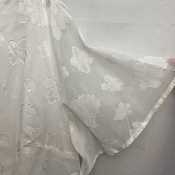 Bloomchic Short Sleeve Top White - Picture 4 of 6